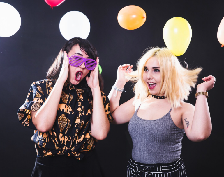 Fiesta temática de fin de mes - Discoteca Glamm